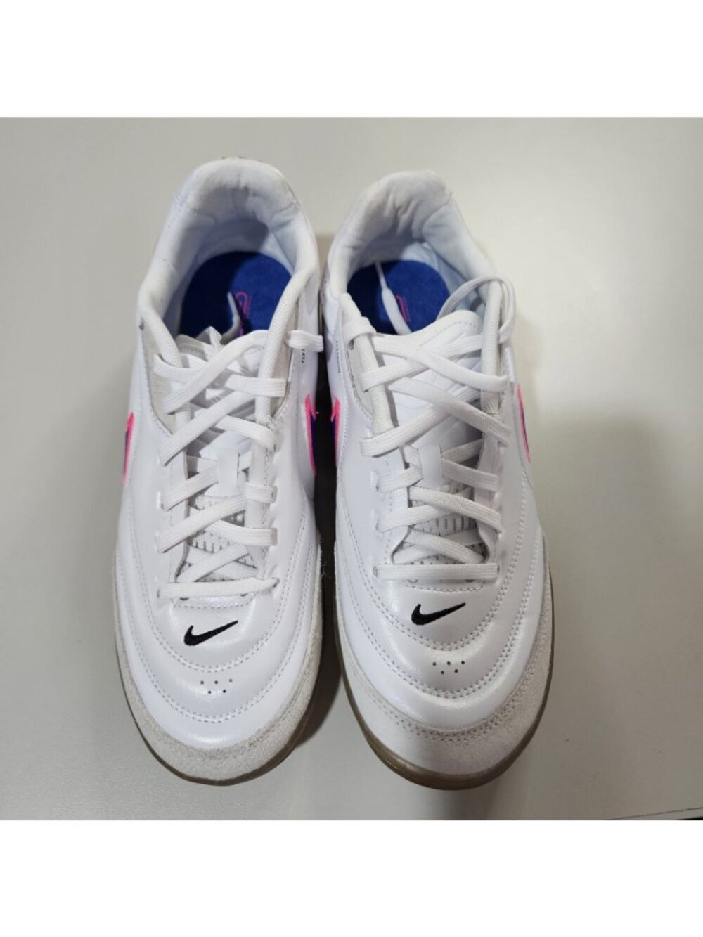 Nike Tiempo Streetgato Soccer Shoes HQ7017-146 White Blue Pink Men’s Size 9 - Picture 7 of 11